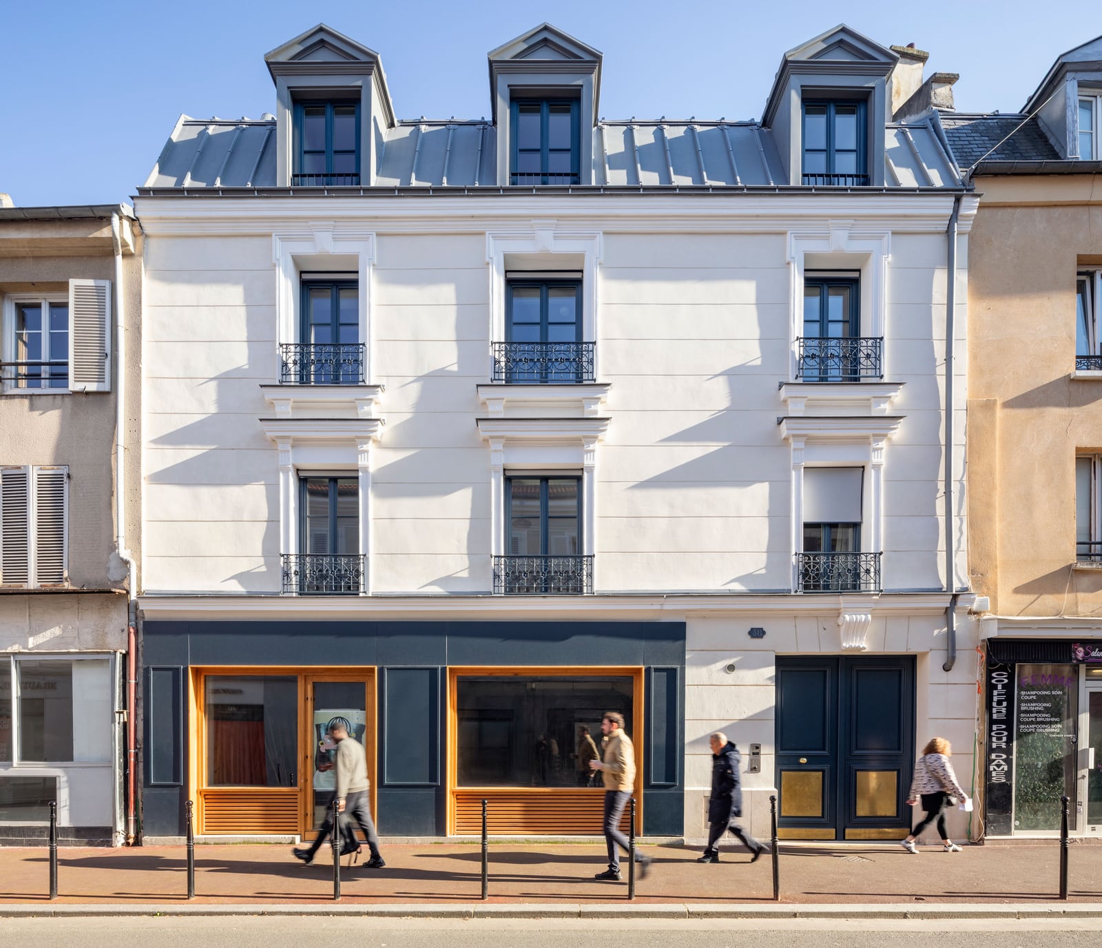 RESTRUCTURATION 5 LOGEMENTS ET UNE BOUTIQUE
