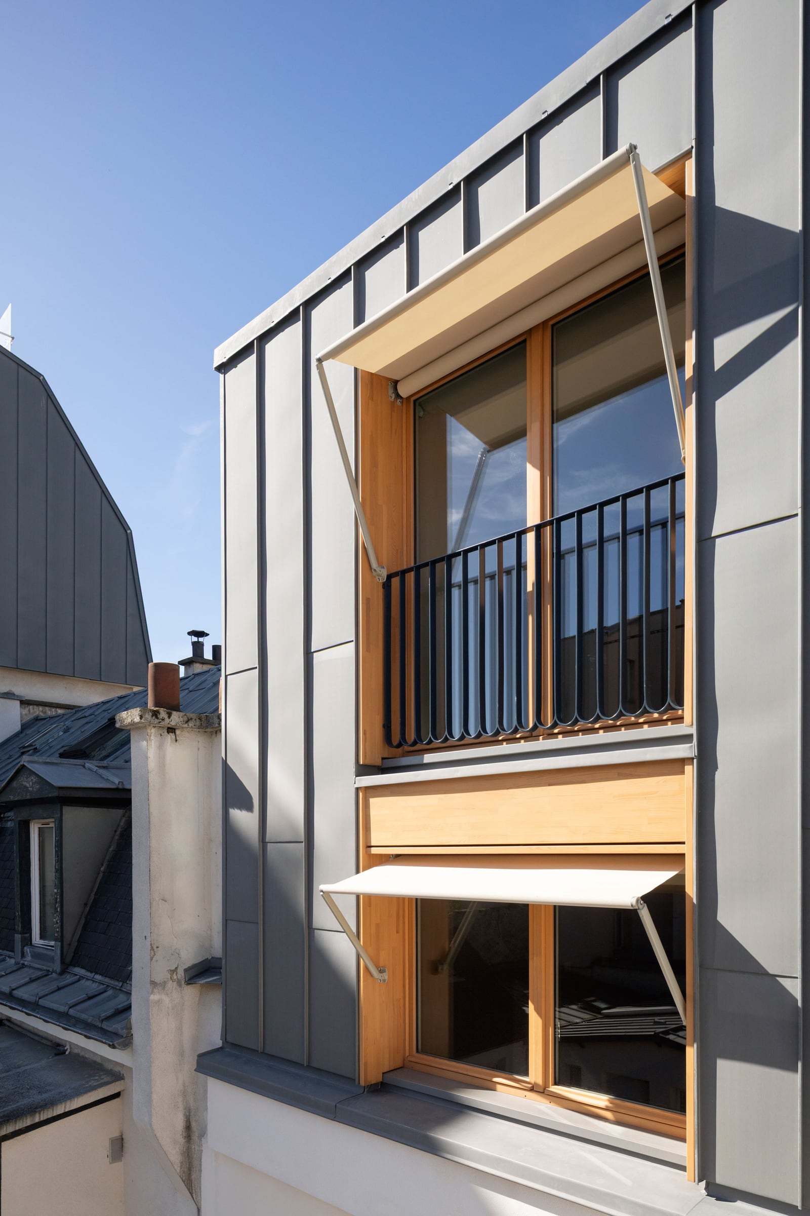 RESTRUCTURATION 5 LOGEMENTS ET UNE BOUTIQUE