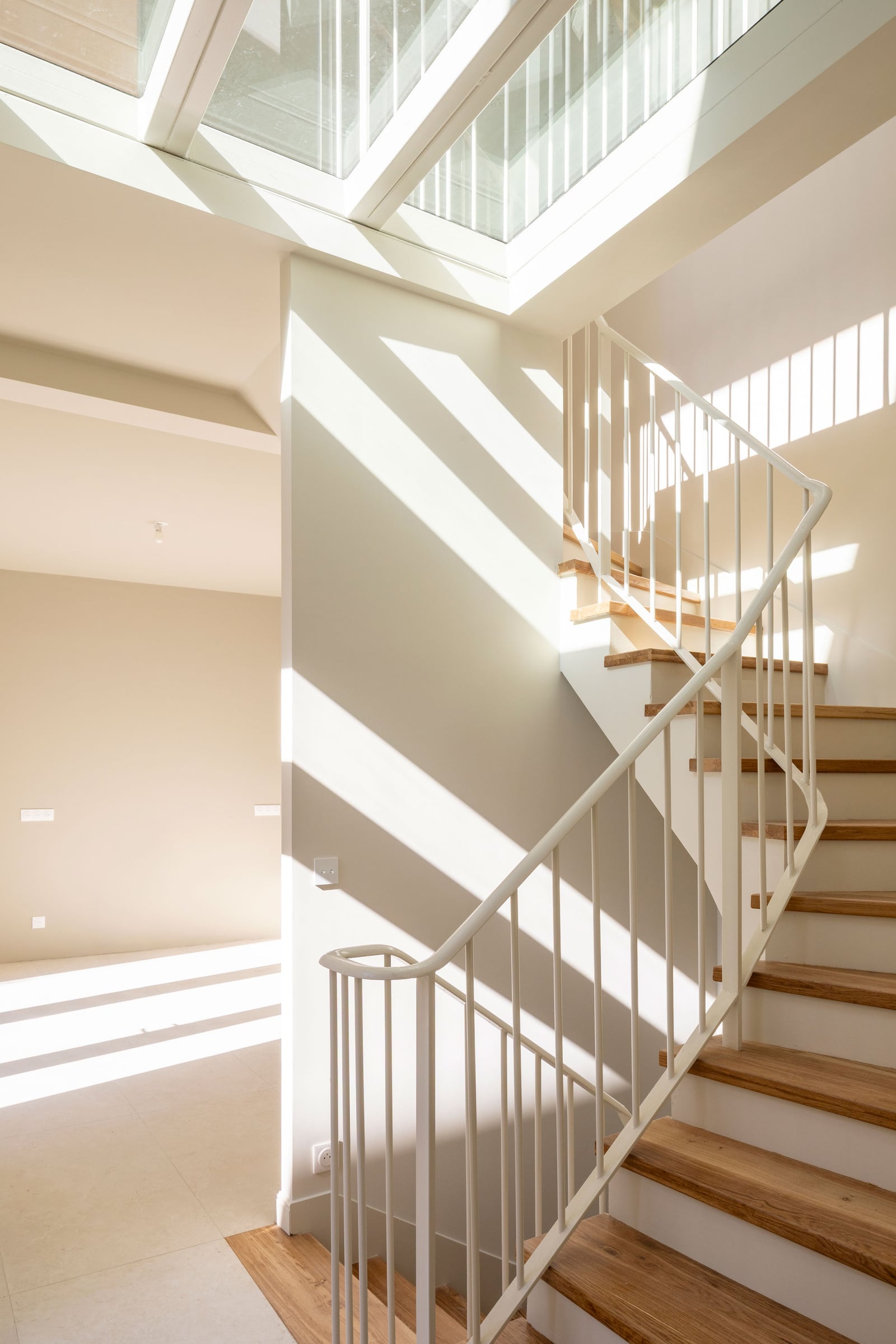 RESTRUCTURATION 5 LOGEMENTS ET UNE BOUTIQUE